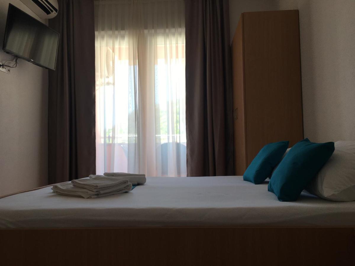 Mampas Apartman *